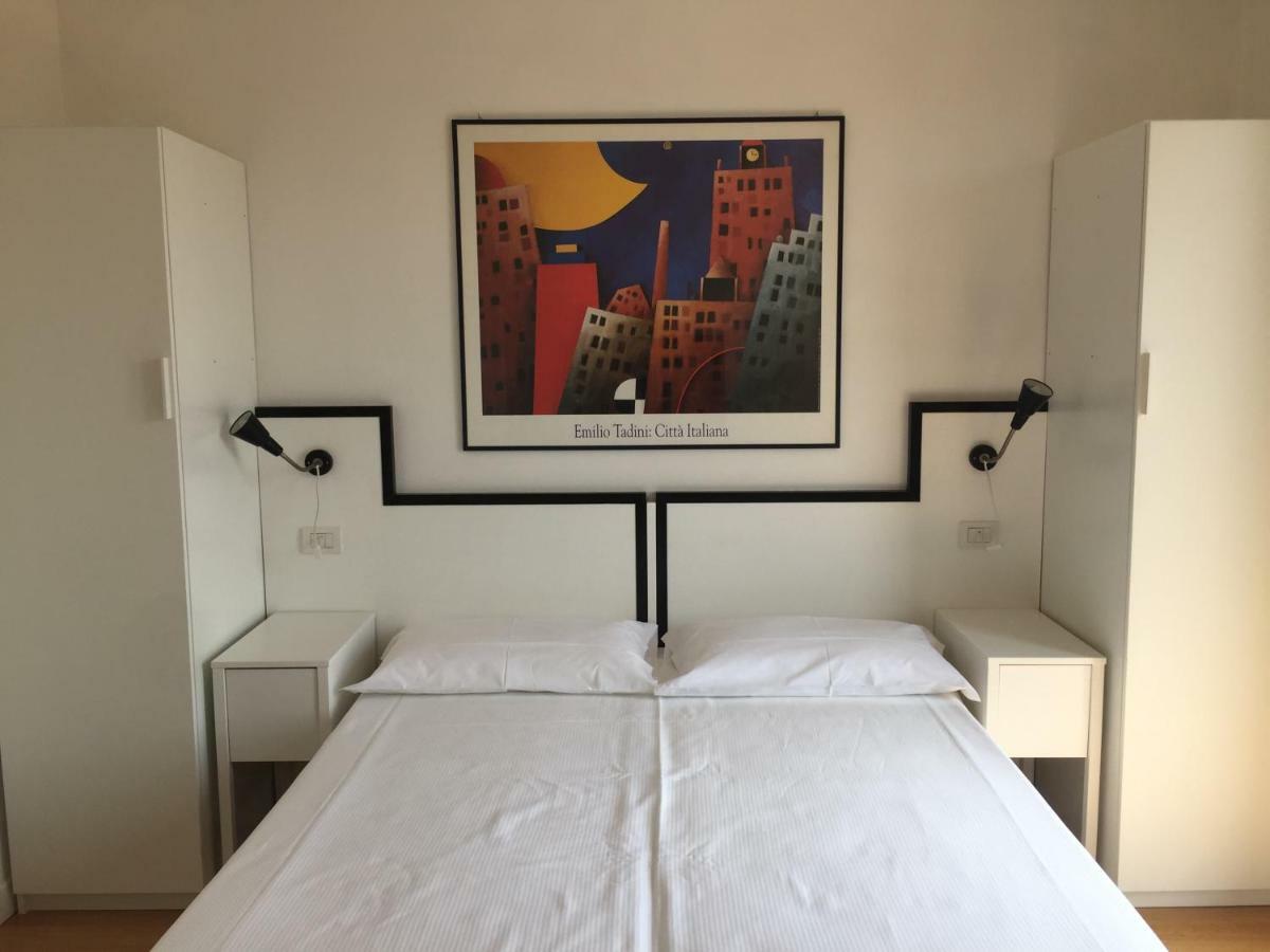 Cov Room เวโรนา ภายนอก รูปภาพ
